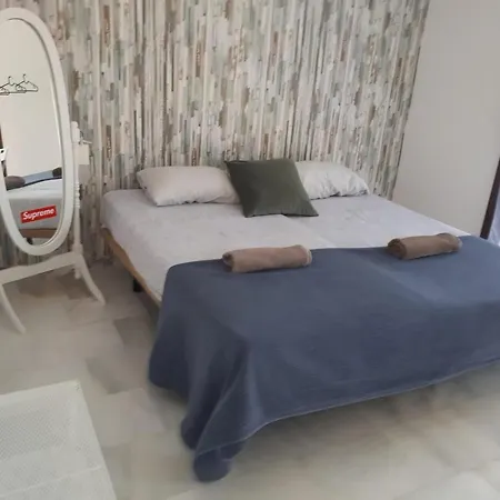 Centro (adults Only) Hostel *